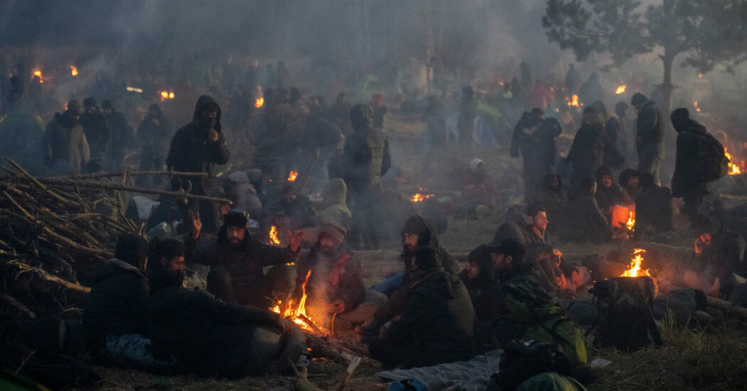 Melee Erupts Between Migrants in Belarus and Polish Border Forces