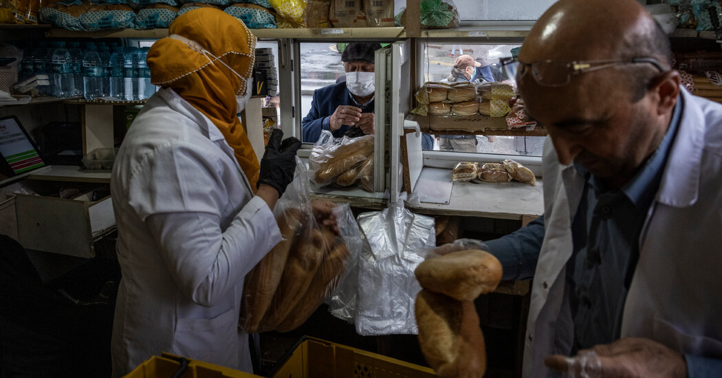 Many Turks Can’t Afford Bread, and Bakers Can’t Afford to Make It