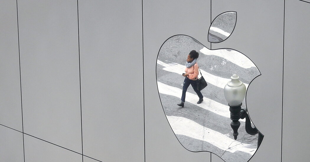 The Labor Department Is Investigating Apple’s Treatment of Employees