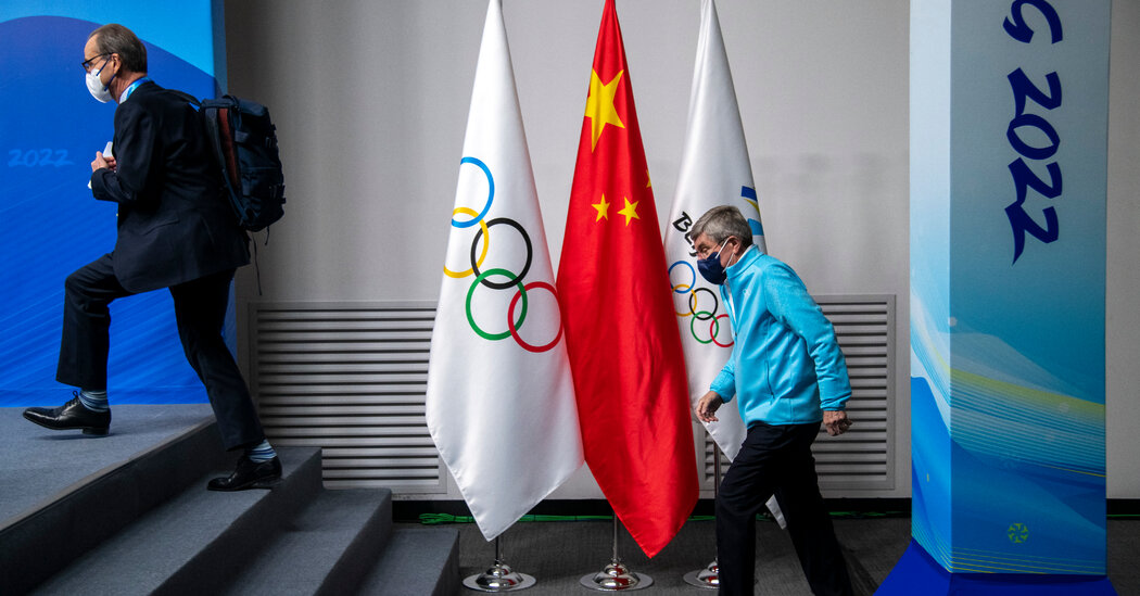 Thomas Bach, IOC President, Rebukes a Chinese Official Over Political Comments