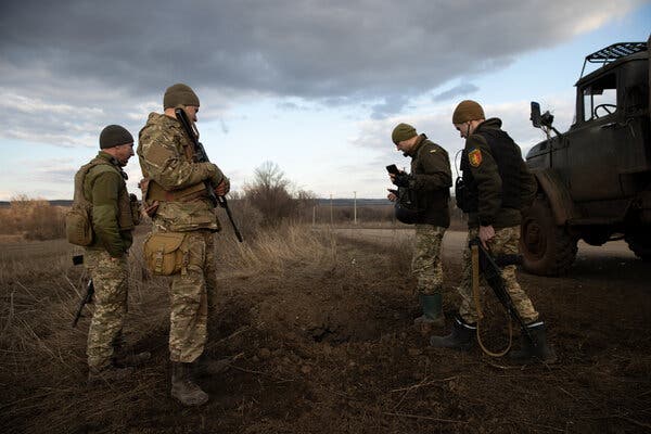 Ukraine Live Updates: U.S. Prepares Response as Putin Orders Forces to Separatist Enclaves