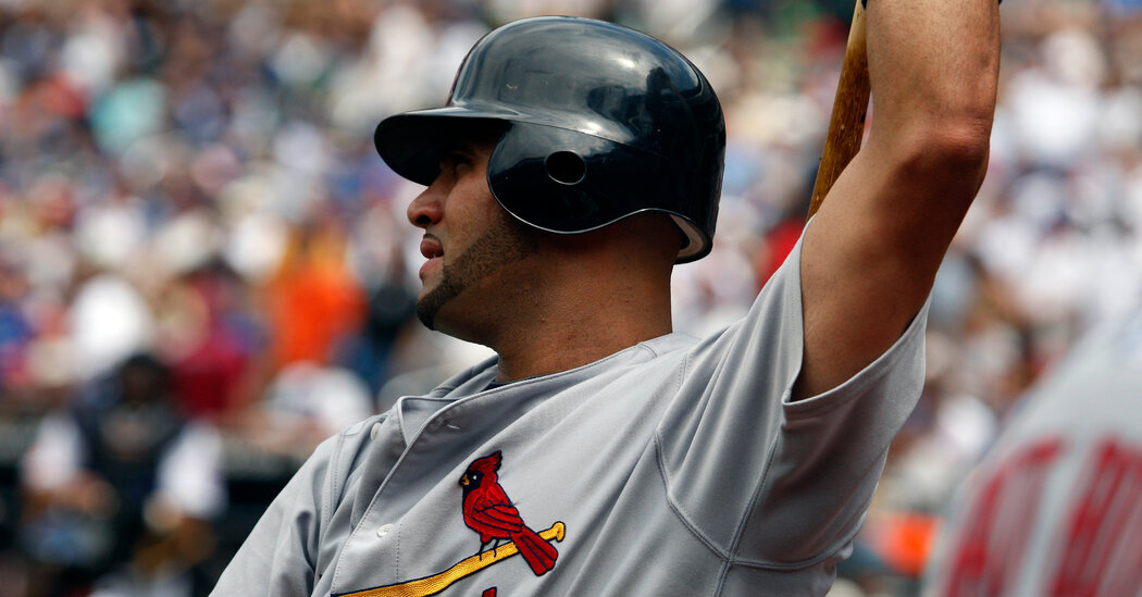 Albert Pujols Returns to St. Louis Cardinals