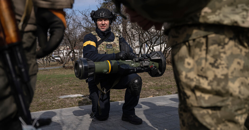 Live Updates: ‘No Water, No Heating, No Gas’ in Besieged Ukraine City as Maternity Hospital Is Hit