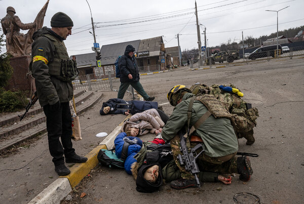 Live Updates: Police Detain Thousands at Antiwar Protests Across Russia