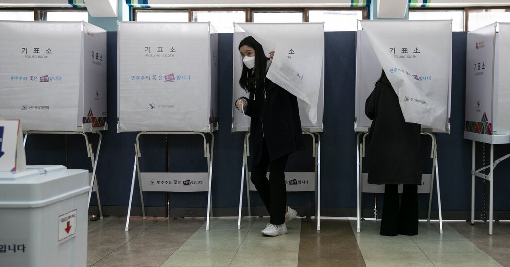 Live Updates: Polls Are Set to Close in Tight South Korean Election