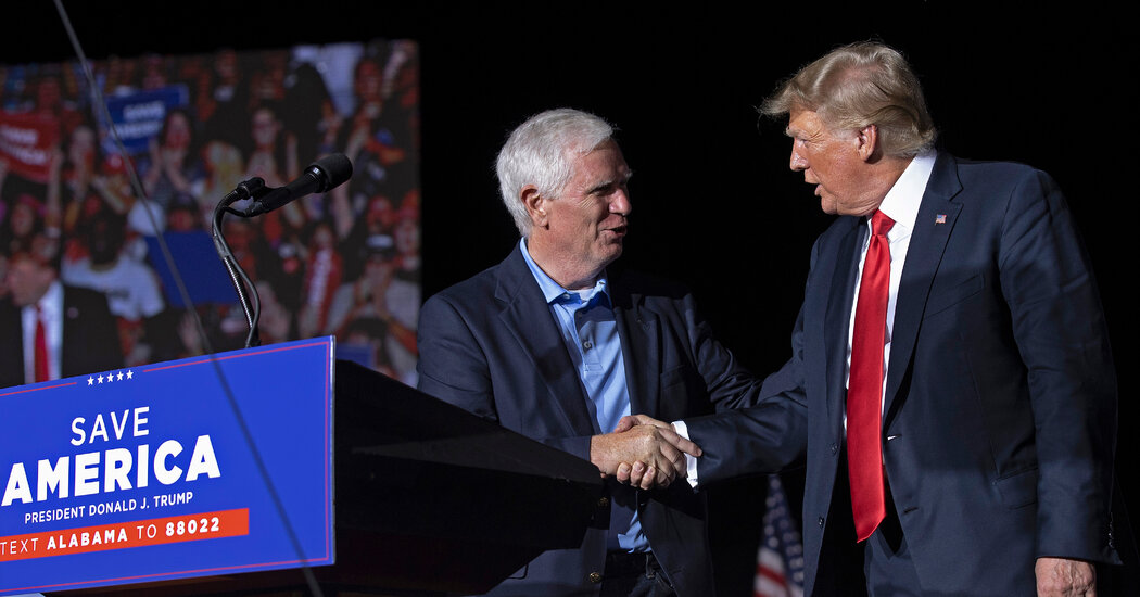 Trump Rescinds Endorsement of Mo Brooks for Senate in Alabama