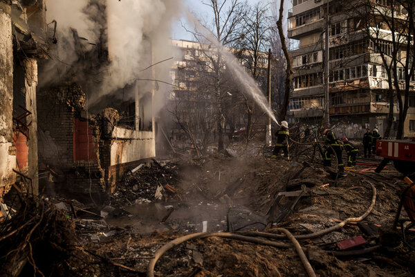 Ukraine Live Updates: 3 European Leaders Head to Kyiv as Attacks Continue