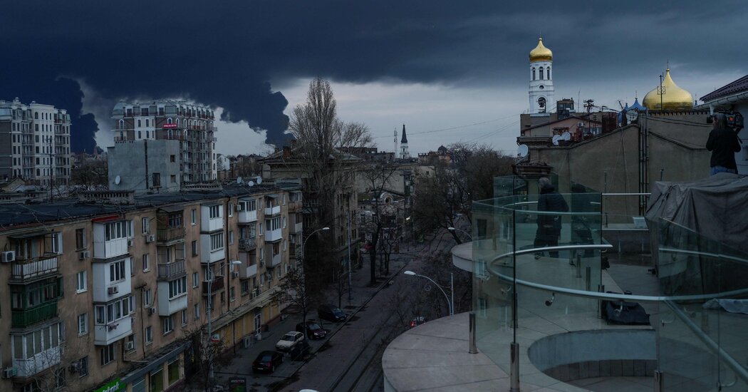 Live Updates: Russian Retreat From Around Kyiv Offers Closer Look at Devastation