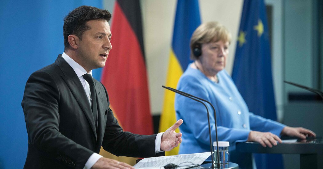 Zelensky Blasts Merkel and Sarkozy for Denying Ukraine NATO Membership