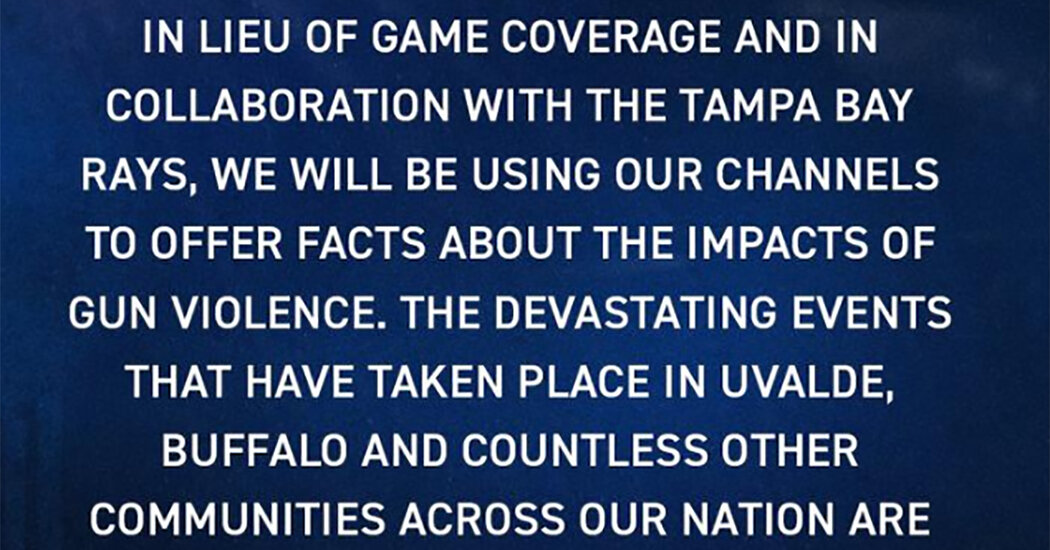 Yankees and Rays Turn Away From Game to Discuss Gun Violence