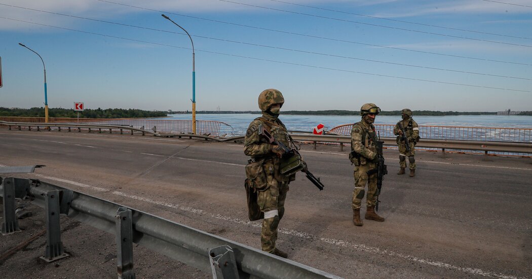 Behind Enemy Lines, Scouts Help Ukrainians Execute Deadly Strikes