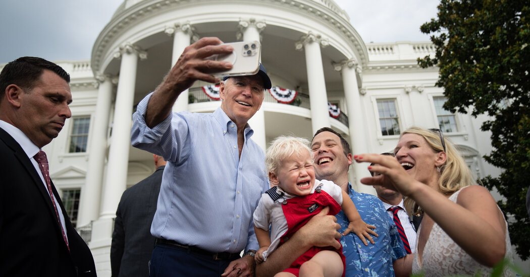 Biden Throws a Picnic, Trying to Recapture Bipartisan ‘Magic’