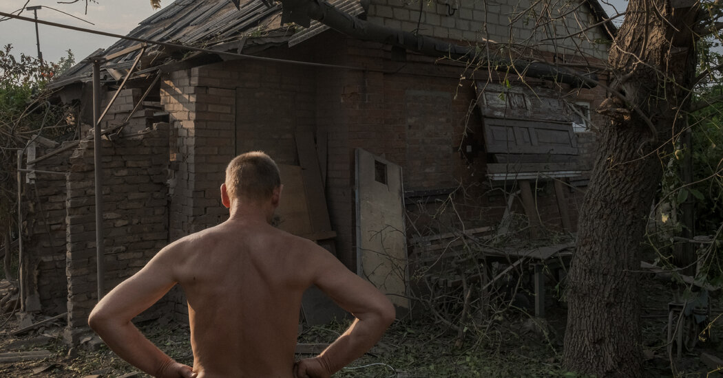 Live Updates: Russia’s War Forces Ukrainians From Their Homes in Historic Numbers