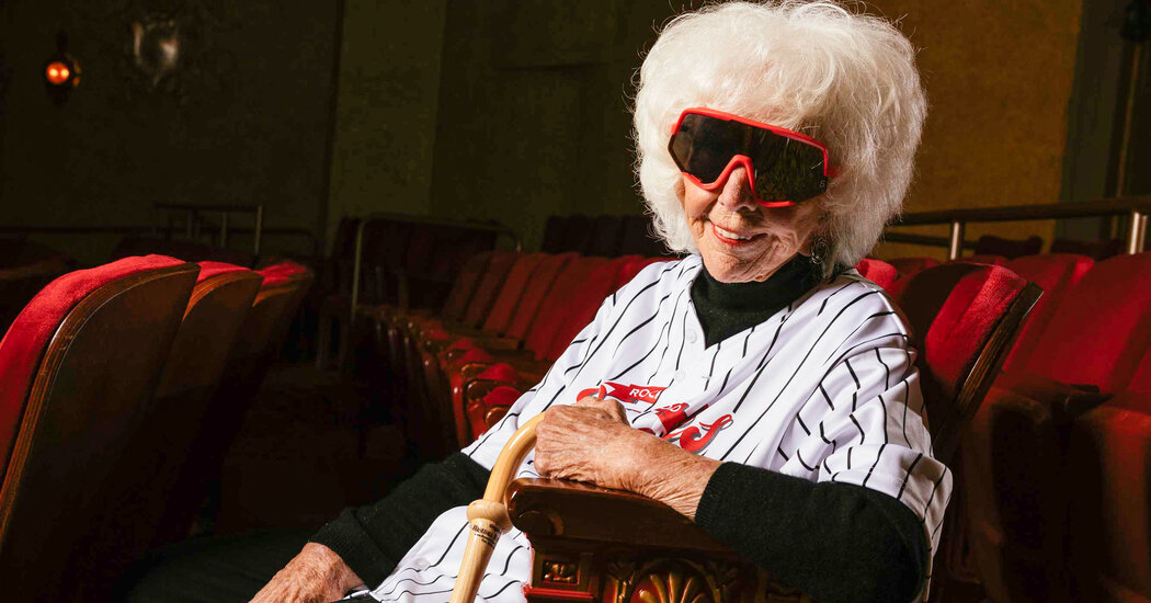 Maybelle Blair Inspired ‘A League of Their Own.’ At 95, She’s Far From Done.